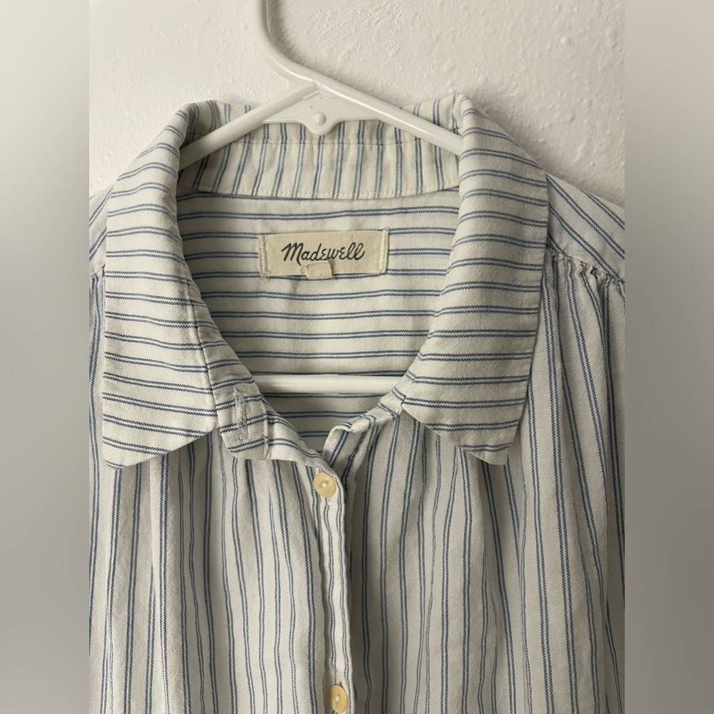 Madewell Striped Button Down Size Medium - image 2